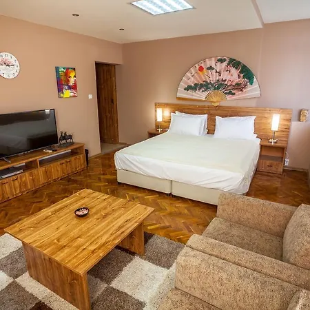 Casa de hóspedes Panorama Floor In Tundzha Yambol