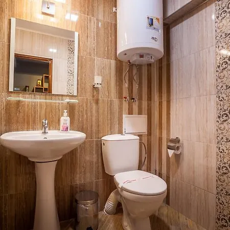Panorama Top Floor In Tundzha Guest house 3*