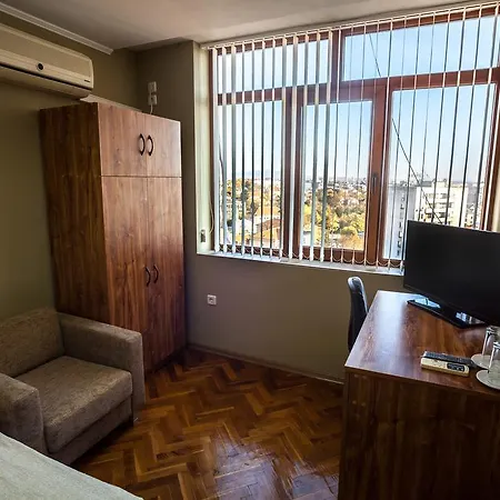 Panorama Top Floor In Tundzha 3* Yambol